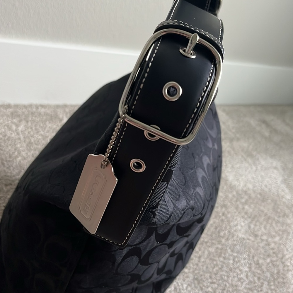 Coach Black Large Buckle Duffle Bag - Picture 6 of 15